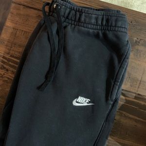 COPY - Mens Nike Sportswear Club Jogger Sweatpant…